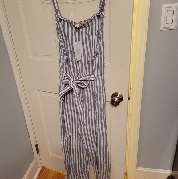 Romper - Picture 2 of 4